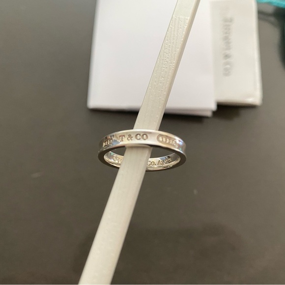 Tiffany & Co. 1837 Ring Size 11 - Picture 4 of 5